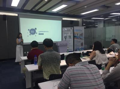 直擊行業(yè)痛點 南京涌動咨詢?nèi)绾未蛟煲徽臼狡髽I(yè)咨詢服務(wù)